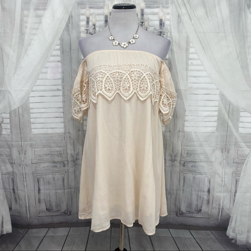 She + Sky Small Ivory Cream Boho Lace Off the Shoulder Dress Mini Pullover NEW